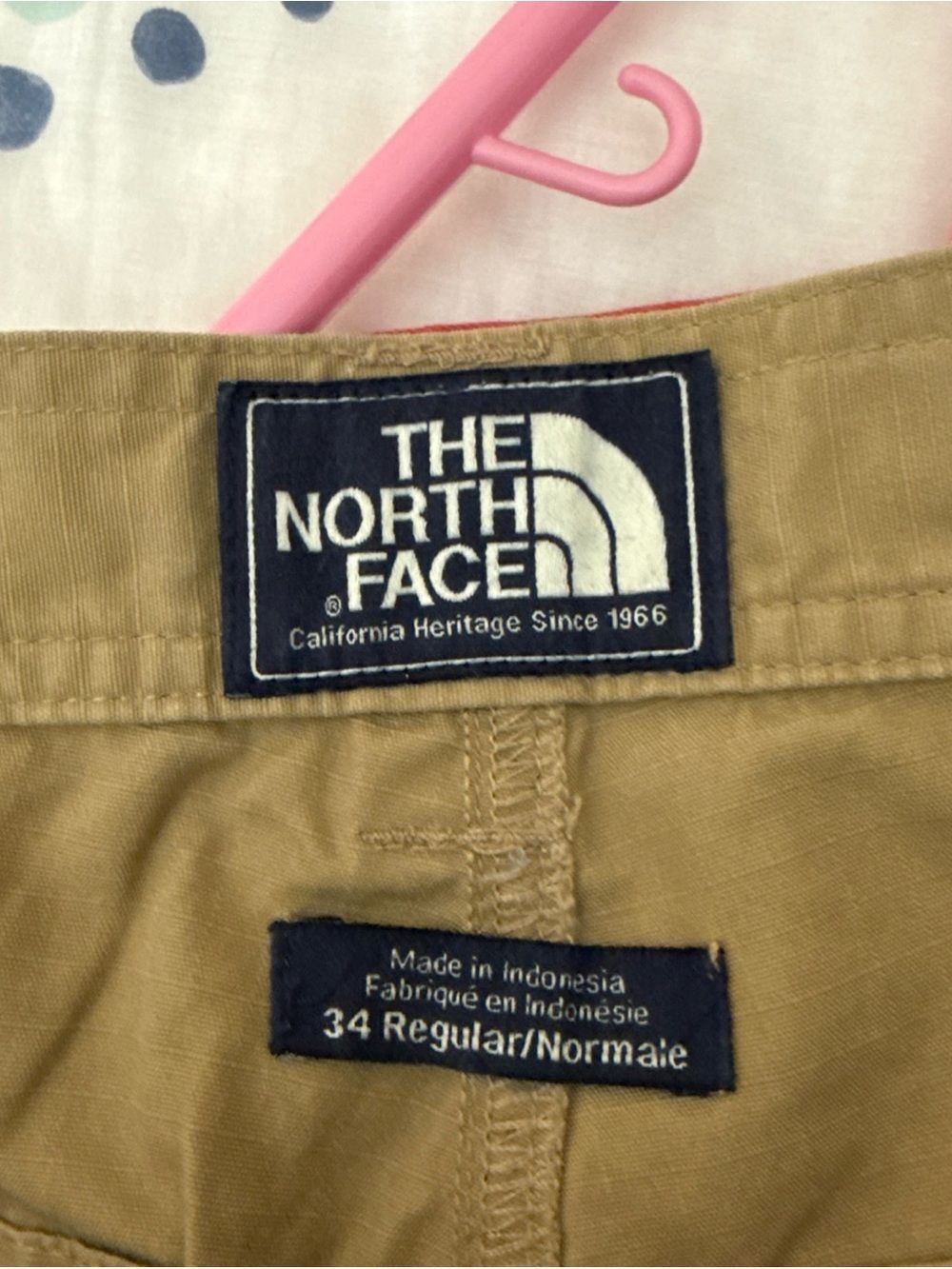 The North Face Cotton Khaki Cargo Rip Stop Hiking Shorts | Men's 34 x 10 - Picture 8 of 8